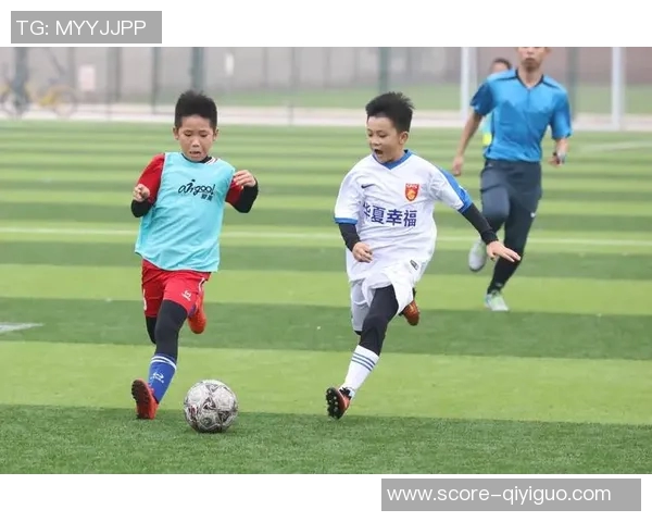 德瑞足球培训中心助力青少年成长成才的足球梦想之旅 德瑞足球培训中心助力青少年成长成才的足球梦想之旅